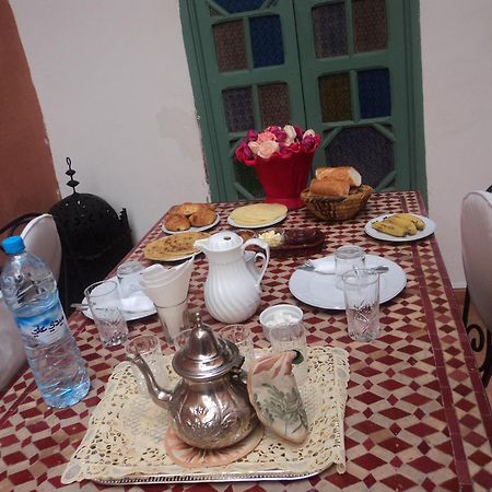 Riad Dar Mchicha Marrakesh Bagian luar foto