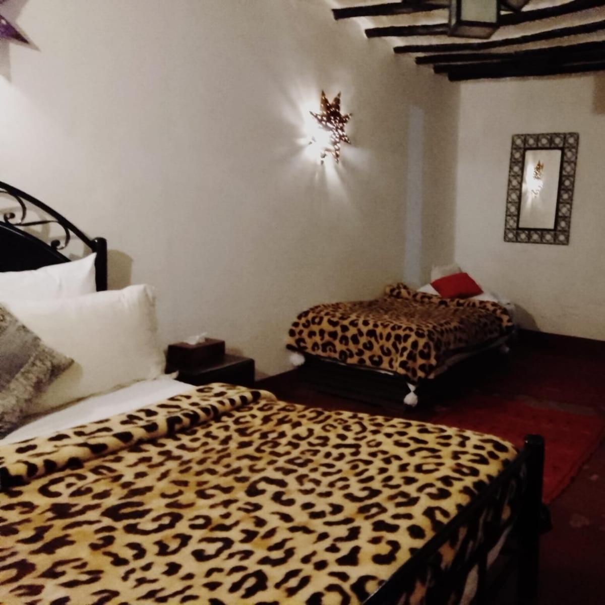 Riad Dar Mchicha Marrakesh Ruang foto