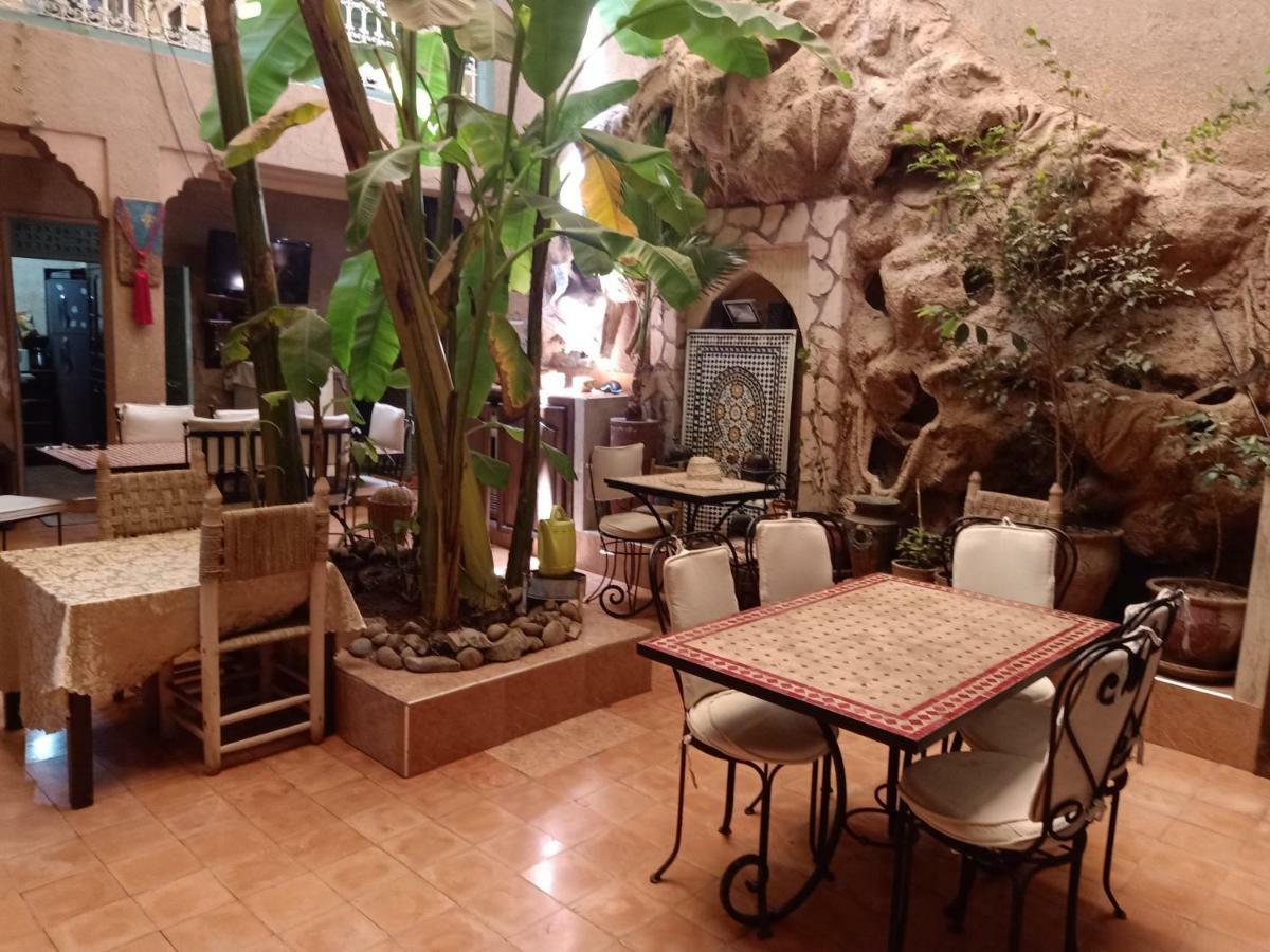Riad Dar Mchicha Marrakesh Bagian luar foto